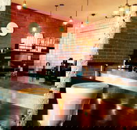 Old boy Cafe - Accommodation Melbourne