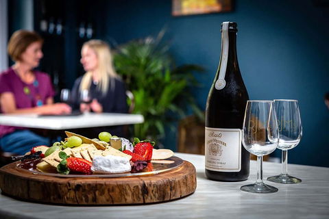 RJM's Wine Bar - Accommodation Melbourne 0