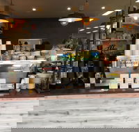 S  AJ - Accommodation Melbourne