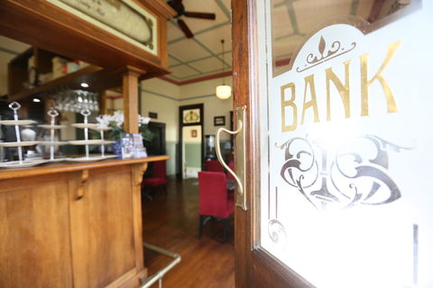 The Old Bank Gladstone - Accommodation Melbourne 0