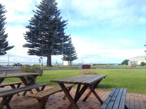 Bompas Of Beachport - Accommodation Melbourne 0