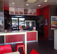 Pizza Hut - Robina - Accommodation Melbourne