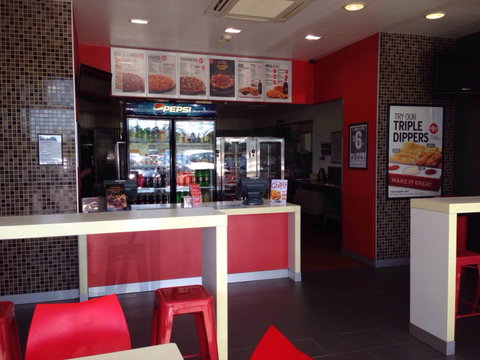 Pizza Hut - Robina - Accommodation Melbourne 0