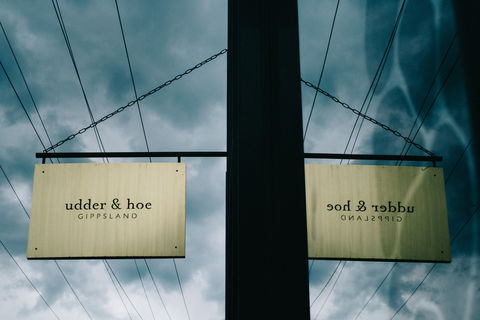 Udder & Hoe - Accommodation Melbourne 0