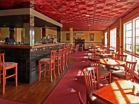 All Seasons Bar & Grill - Melbourne 4u 0
