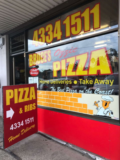 Bruce’s Ozzie Pizza - Accommodation Melbourne 0