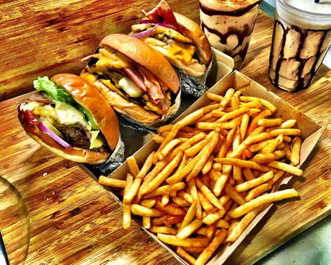 Chucks Burgers - Accommodation Melbourne 0