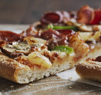 Domino's - Spearwood - Accommodation Melbourne