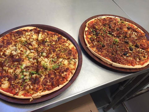 Jc's Pizza - Elanora Heights - Accommodation Melbourne 0