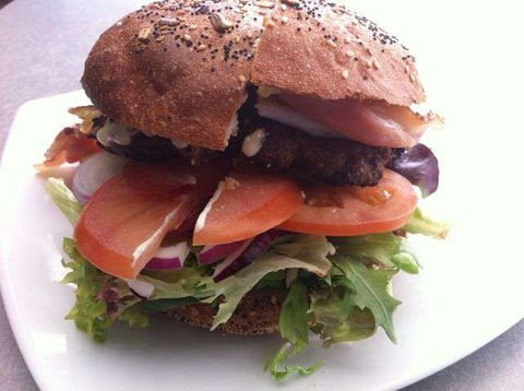 M&M Burger Bar And Take Away - Accommodation Melbourne 0