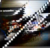 Bradlees on the Beach - Accommodation Melbourne