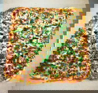 Perfect Pizza - Springfield - Accommodation Melbourne