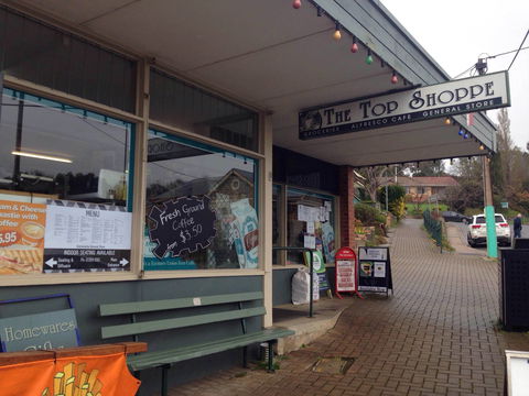 The Top Shoppe Cafe - Accommodation Melbourne 0