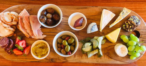 Whimwood Estate Wines Cellar Door - Accommodation Melbourne 1