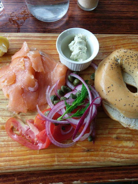 Crossing Cafe - Melbourne 4u 0