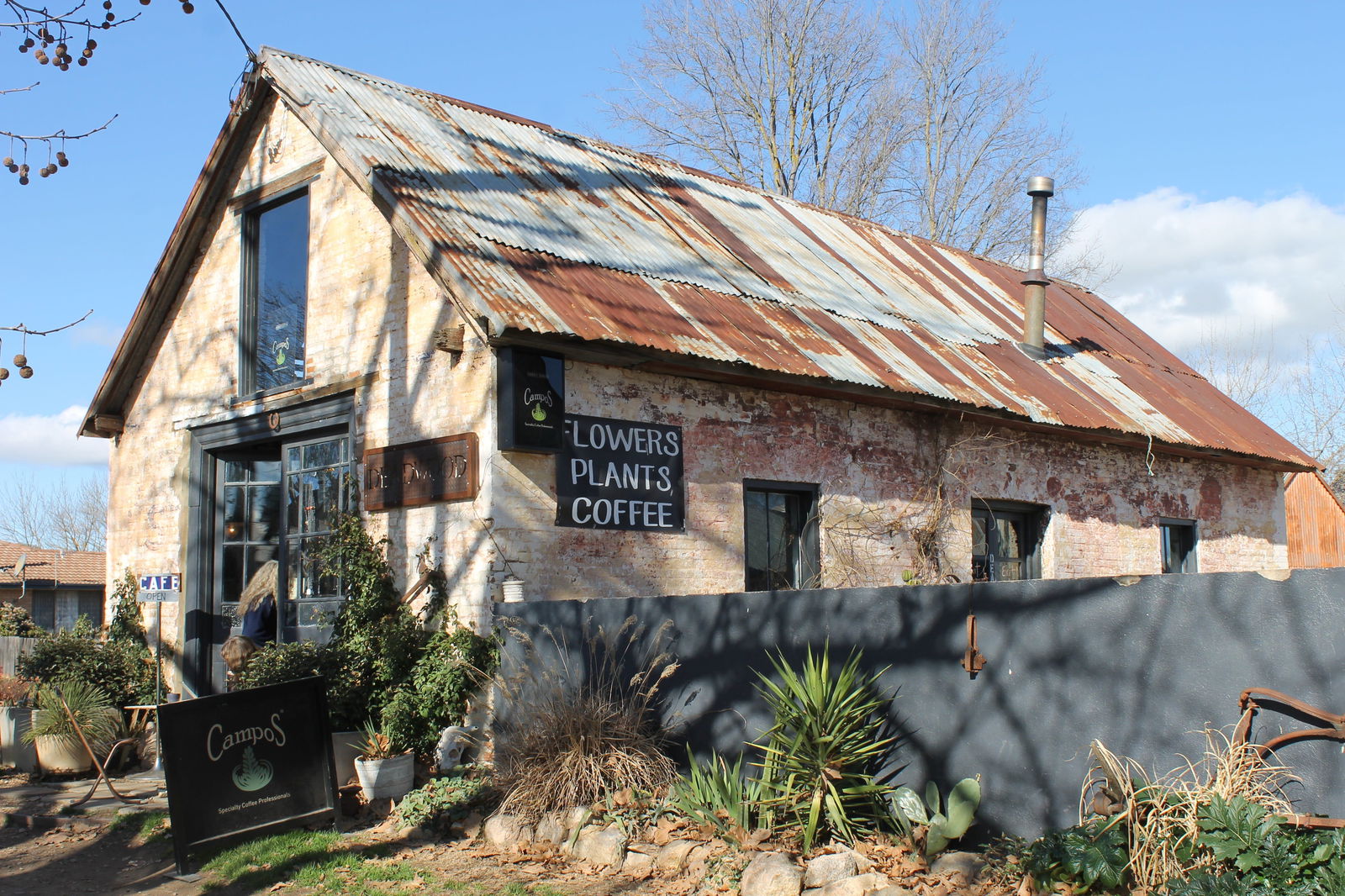 Warri NSW Accommodation Melbourne