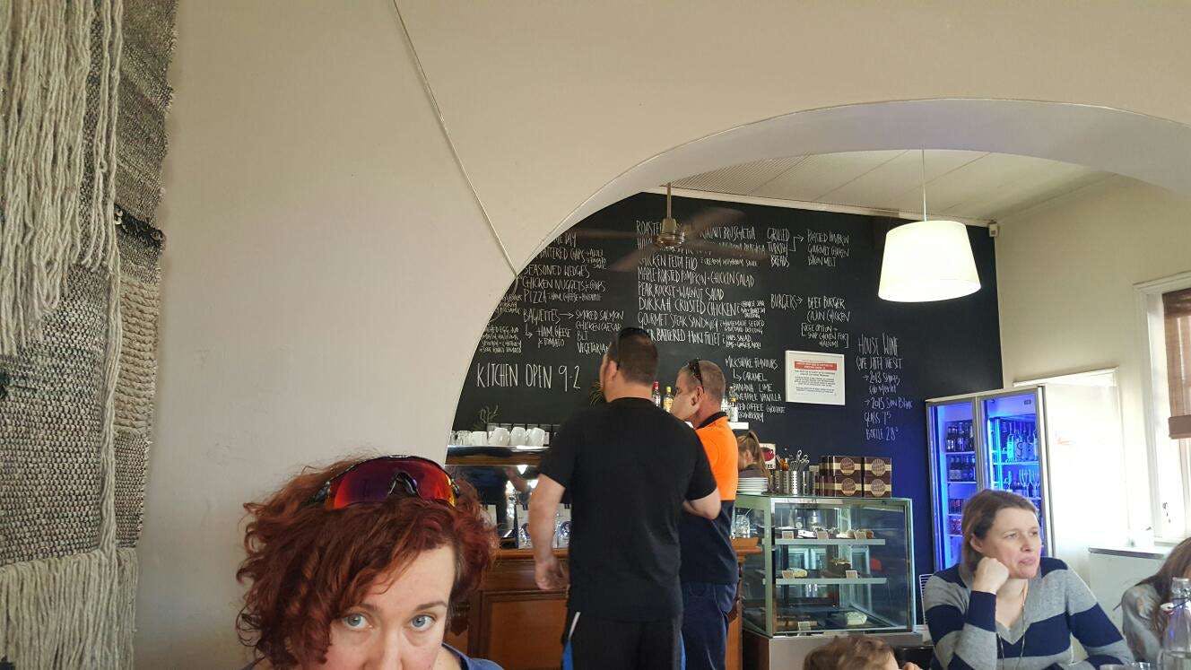 Makin SA Accommodation Melbourne