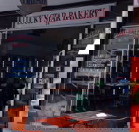 Lucky Star Bakery - Accommodation Melbourne