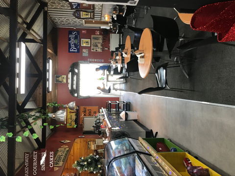 Mai's Kitchen Rules Cafe - Accommodation Melbourne 1