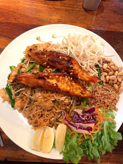 Nakhon Thai Restaurant - Accommodation Melbourne 0