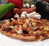 Gusto's Gourmet Pizza  Pasta - Bardon - Accommodation Melbourne