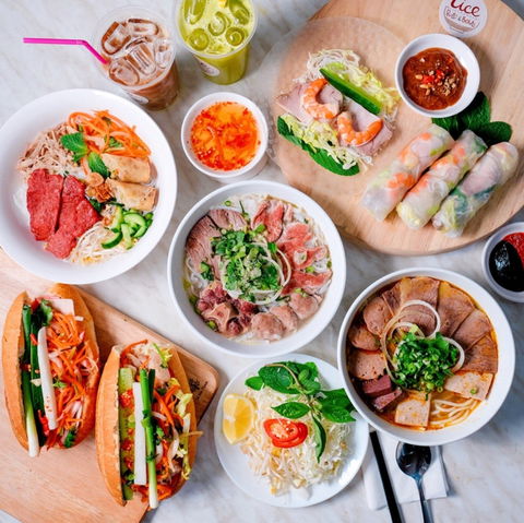 ACE - Vietnamese Rolls & Bowls - Accommodation Melbourne 0