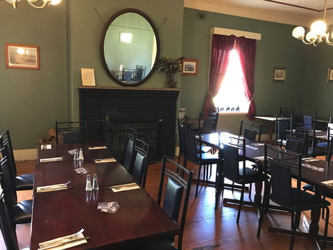 Taralga Hotel Bistro - Accommodation Melbourne 1