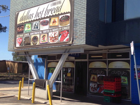 Dallas Hot Bread - Accommodation Melbourne 0