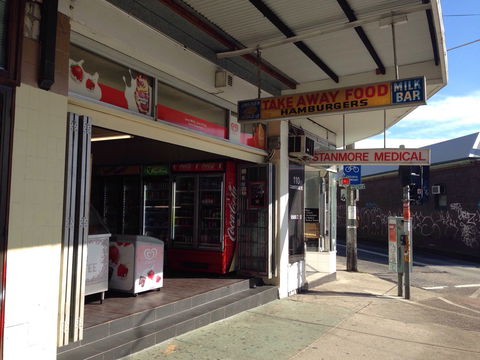 Takeaway Hamburgers - Accommodation Melbourne 0