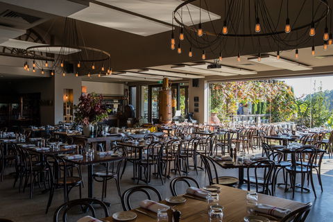Pietro Gallo Estate - Olivigna Restaurant - Accommodation Melbourne 2