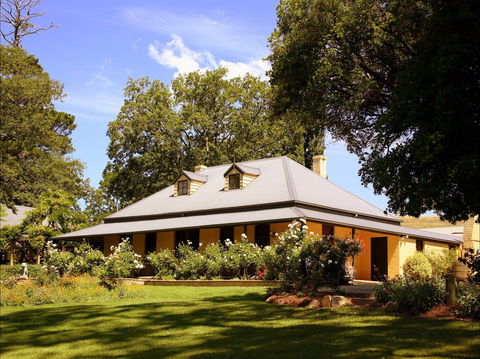 Eling Forest Cellar Door And Cafe - Melbourne 4u 0