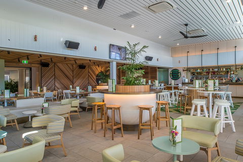 Narellan Hotel - Accommodation Melbourne 1