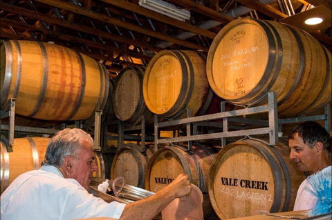 Vale Creek Wines - Accommodation Melbourne 1