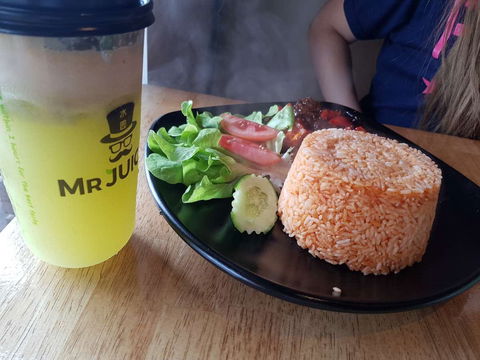 An Nhien - Accommodation Melbourne 0