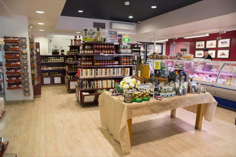 Knights Meats And Deli - Melbourne 4u 1