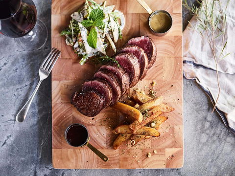 Arnguli Grill & Restaurant - Accommodation Melbourne 1