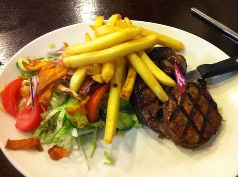 Central Cafe Queanbeyan - Accommodation Melbourne 0
