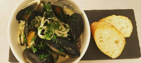 A Treat Of France - Accommodation Melbourne 2