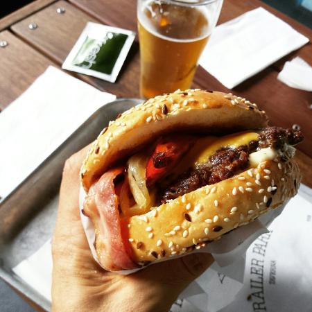 Grand Trailer Park Taverna - Accommodation Melbourne 0