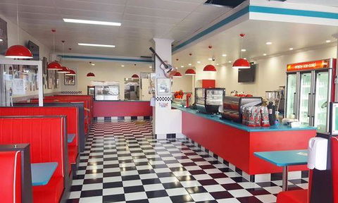 RJ's Rock N Roll Diner - Accommodation Melbourne 8