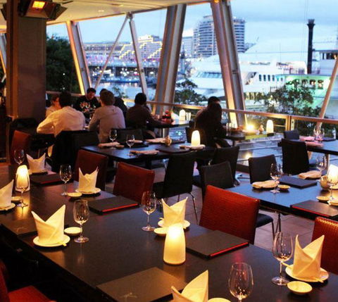 Aurora Ozone Hotel Restaurant - Melbourne 4u 8