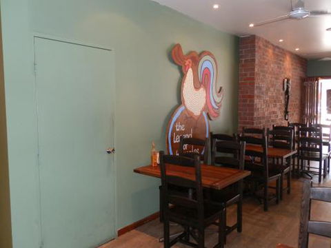 Nando’s - Accommodation Melbourne 3