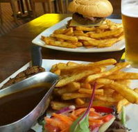 New Royal Hotel - Melbourne 4u