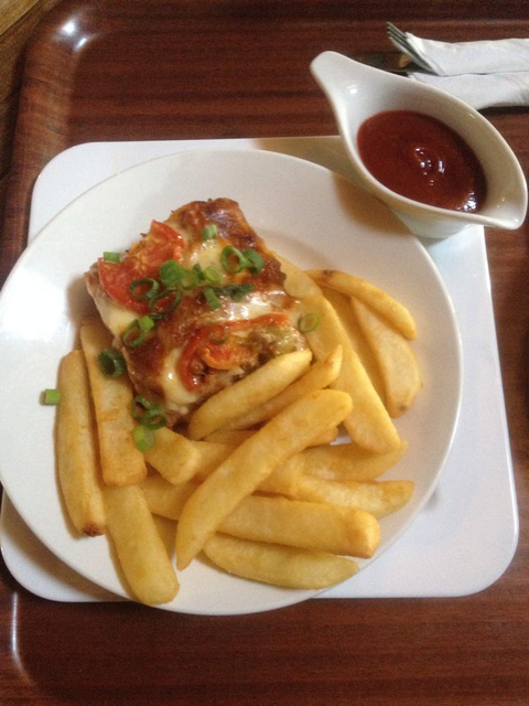The Caves Country Pub - Accommodation Melbourne 0