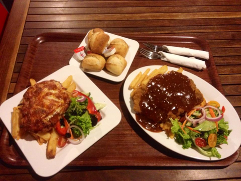 The Caves Country Pub - Accommodation Melbourne 1