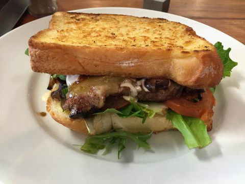 The Country Providore Cafe - Accommodation Melbourne 0