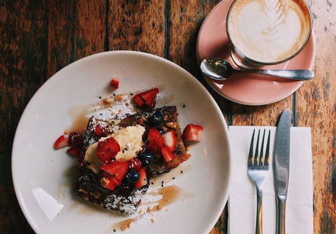 EAT LOVE PIZZA - Accommodation Melbourne 1