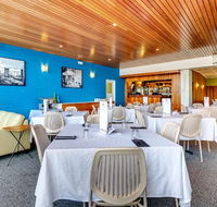 Restaurant  Bar - Accommodation Melbourne
