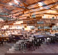 Willie Smith's Apple Shed - Accommodation Melbourne