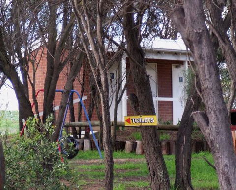 Arthur River Store - Accommodation Melbourne 0